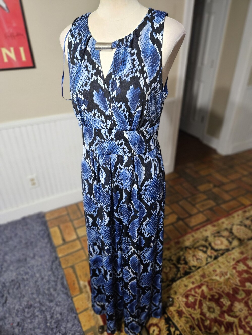 DR Collection Snake Print Dress Medium